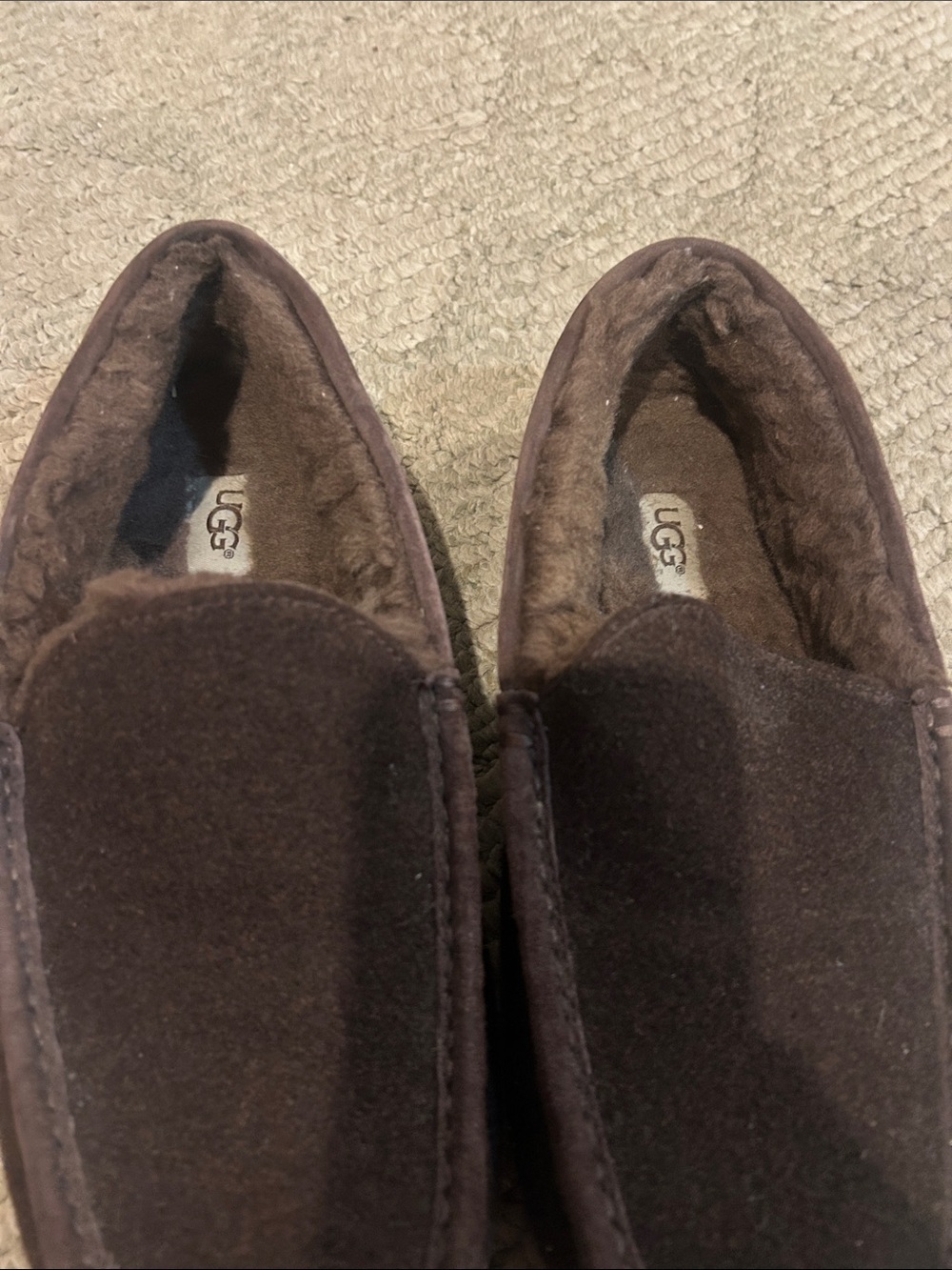 UGG ASCOT Men's Brown Suede Moccasin Slipper - Plush Lined Comfort - Picture 12 of 16